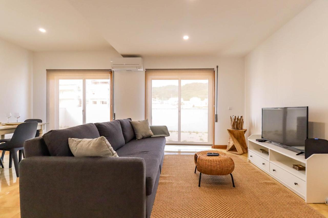 Flor Do Mar - Spacious Apartment With Balcony ヴィラ・プライア・デ・アンコラ エクステリア 写真